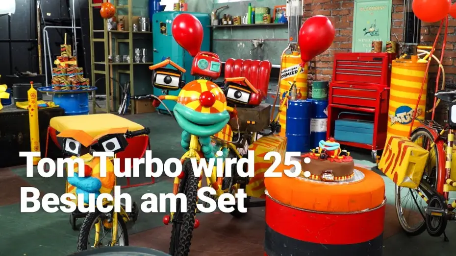 Видео к сериалу Tom Turbo — Tom Turbo wird 25: Besuch am Set