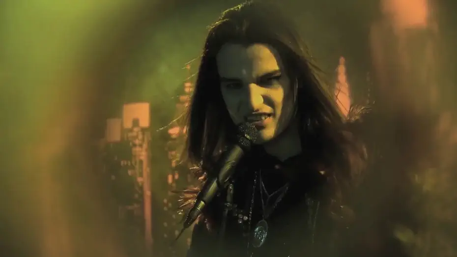 Видео к сериалу Chica Vampiro — Hoy voy (Videoclip Oficial)