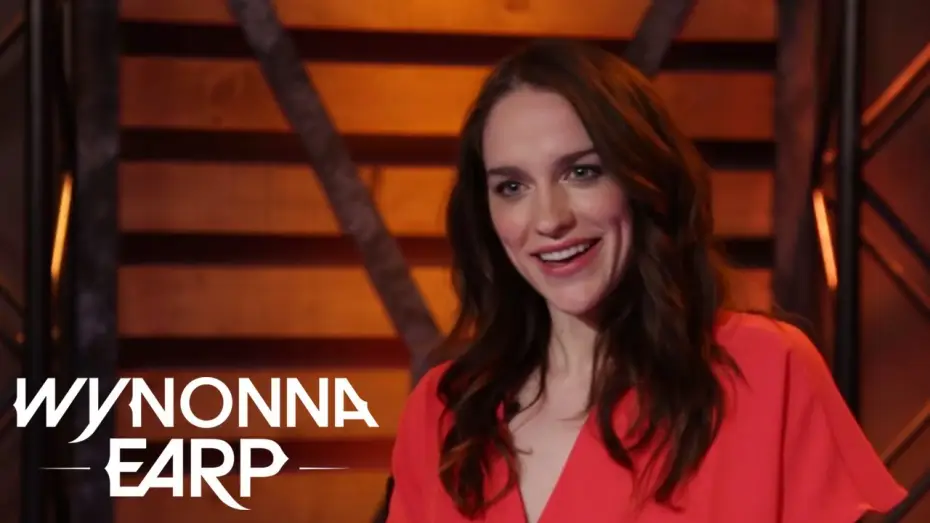 Видео к сериалу Вайнона Эрп — Space.ca Q & A with Wynonna Earp star Melanie Scrofano