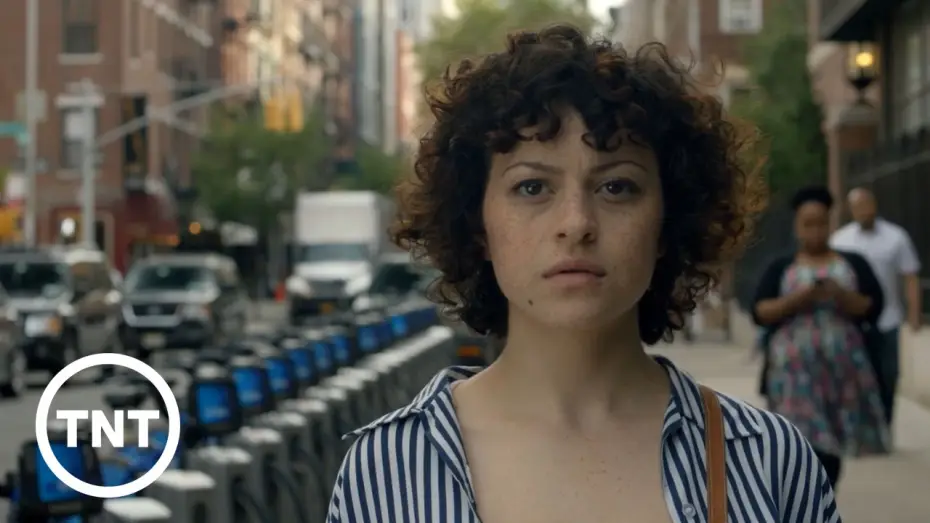 Видео к сериалу В поиске — T1 | Search Party | TNT