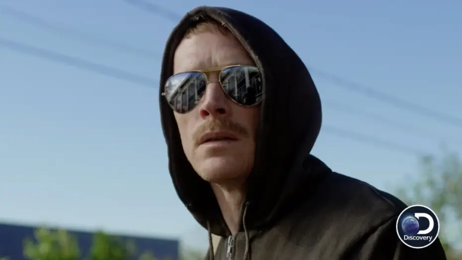 Видео к сериалу Охота — Get A Sneak Peek of Discovery's MANHUNT: UNABOMBER
