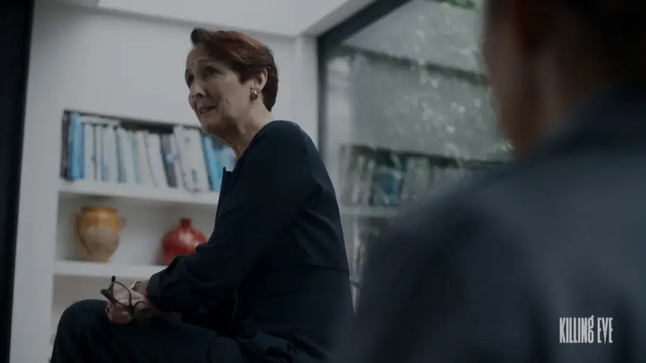 Видео к сериалу Убивая Еву — Carolyn's Time Is Important | Killing Eve Season 2 Countdown | April 7 at 8pm | BBC America