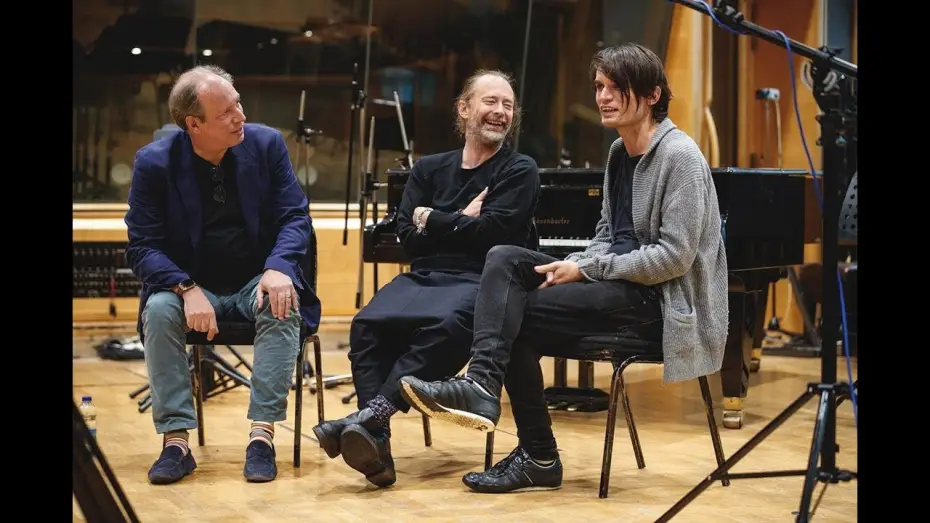 Видео к сериалу Голубая планета 2 — Hans Zimmer And Radiohead Collaboration: Creating (ocean) bloom – Blue Planet II Prequel