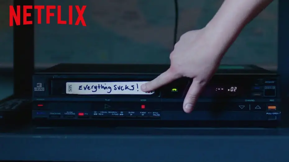 Видео к сериалу Сплошной отстой! — Everything Sucks! - Date de diffusion VF