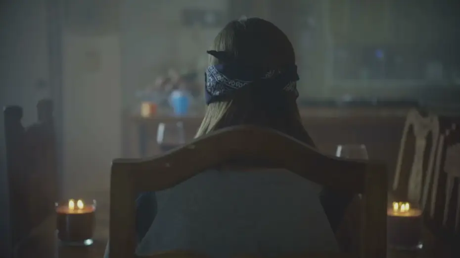 Видео к сериалу People Magazine Investigates — Crimes à la une