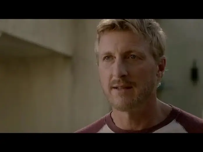 Видео к сериалу Кобра Кай — TRAILER Cobra Kai   Tráiler Temporada 1