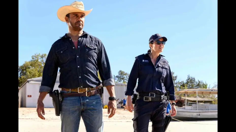 Видео к сериалу Таинственный путь — Mystery Road | Trailer | Berlinale 2020