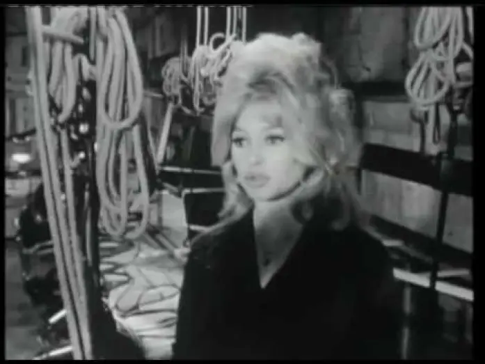 Видео к сериалу Кинопанорама — Cinépanorama du 11 juin 1960