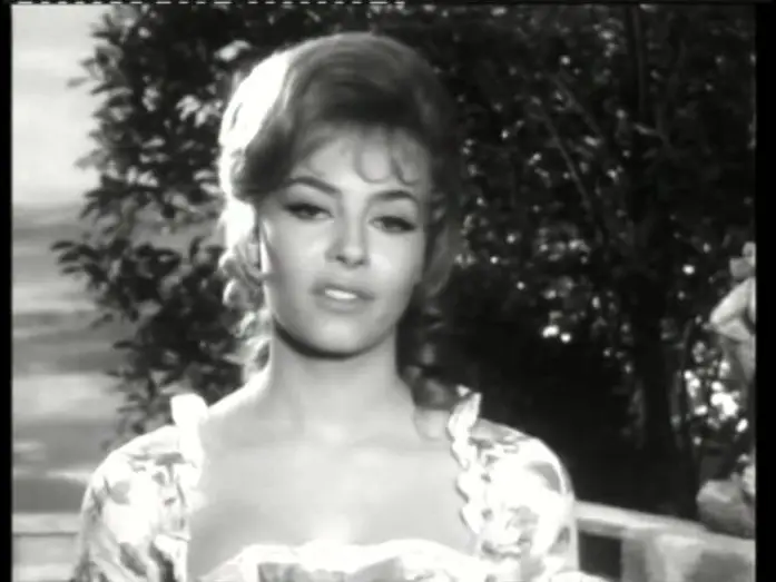 Видео к сериалу Кинопанорама — Interview Michèle Mercier - Cinépanorama du 6 juin 1964