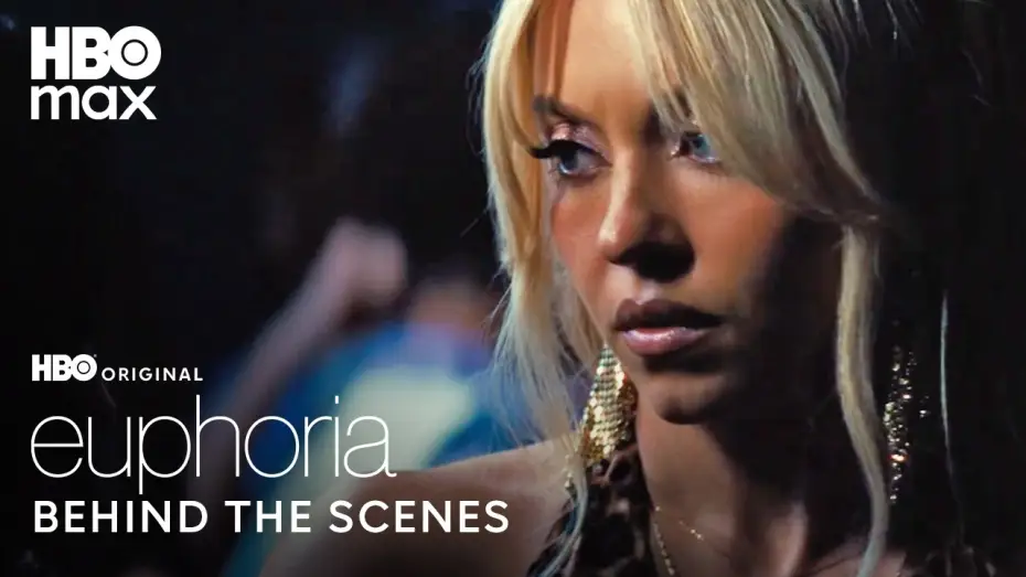Видео к сериалу Эйфория — Sydney Sweeney Gives a BTS House Tour | Euphoria Season 3| HBO Max