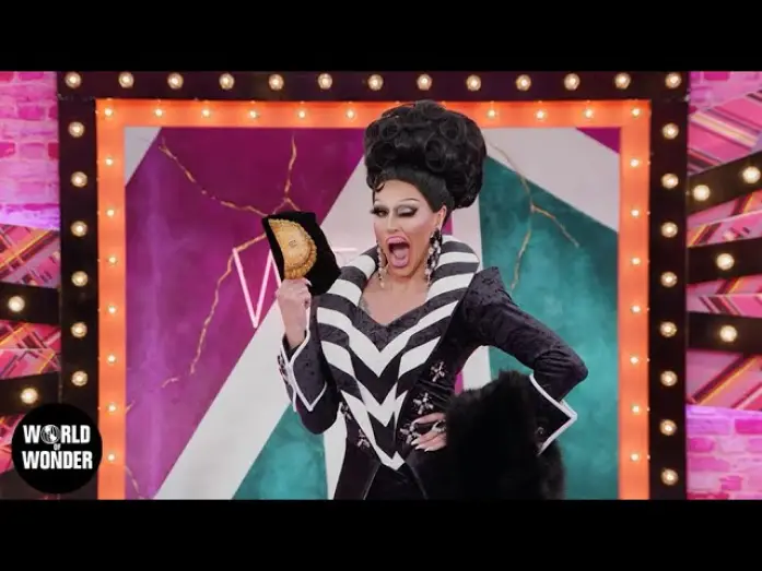Видео к сериалу Королевские Гонки РуПола: Британия — RuPaul's Drag Race UK Series 5 Werkroom Entrances