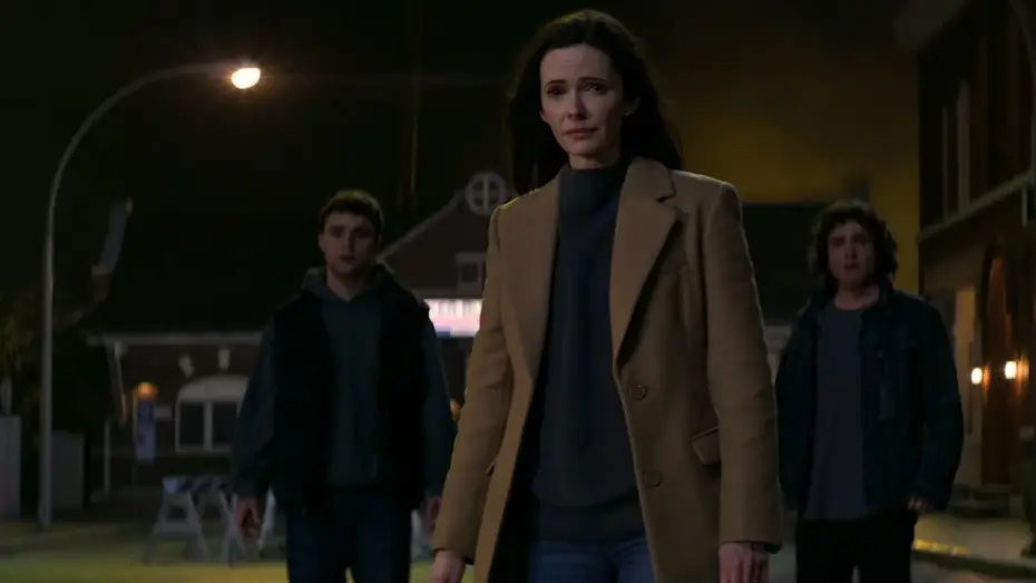 Видео к сериалу Супермен и Лоис — Season 4 - Superman is Dead