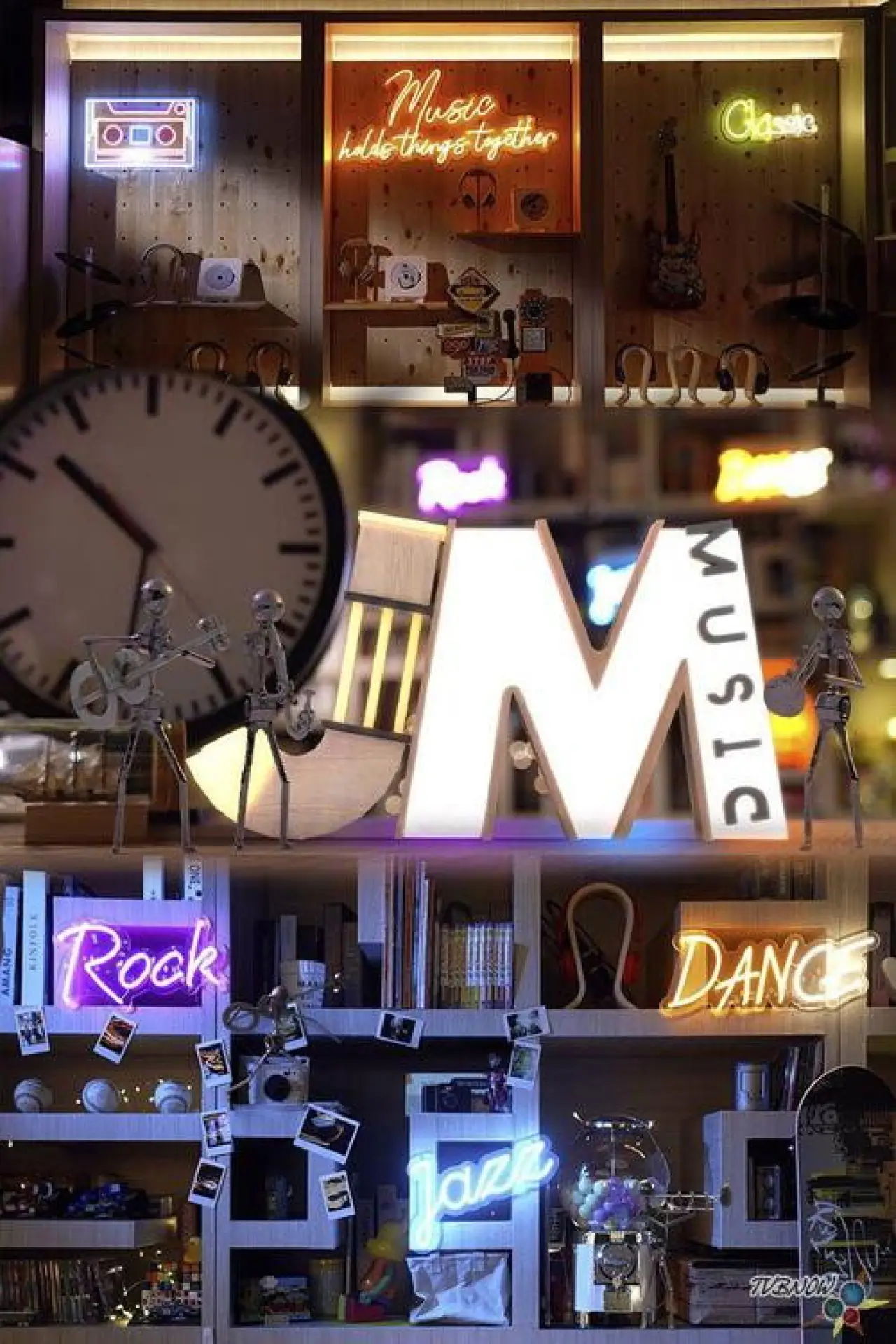 Постер к сериалу "J Music"