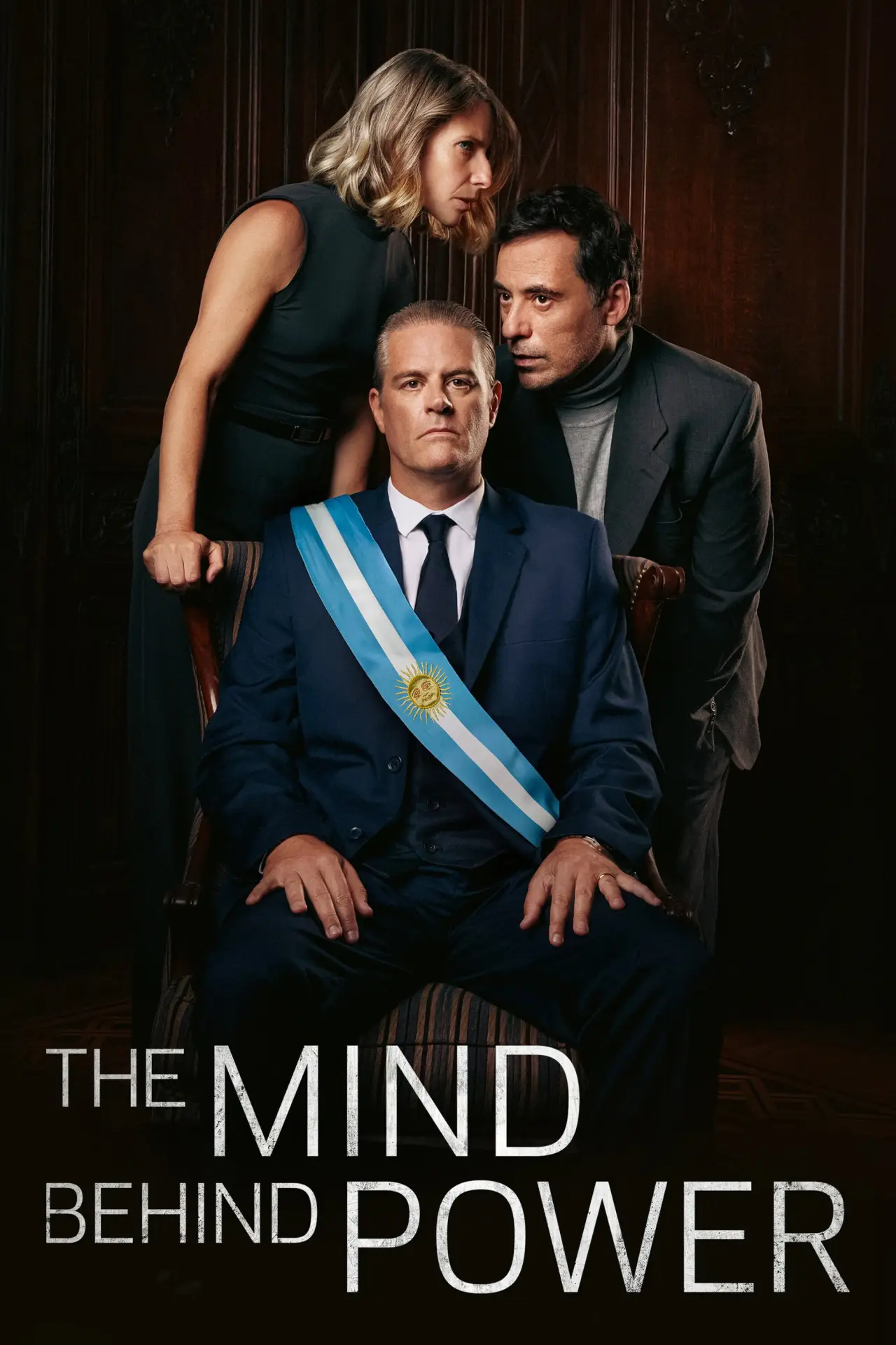 Постер к сериалу "La mente del poder"