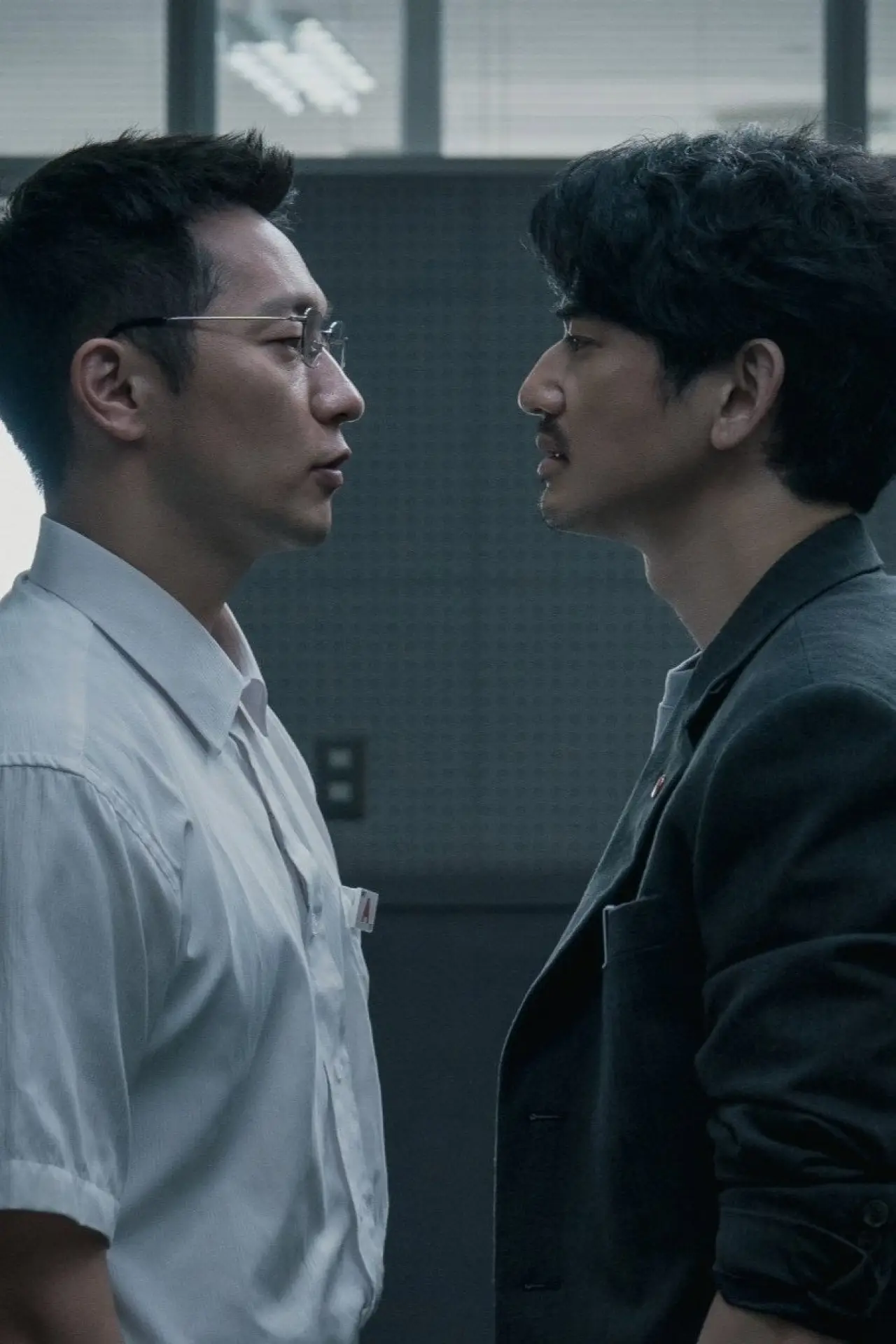Постер к сериалу "푸른길"