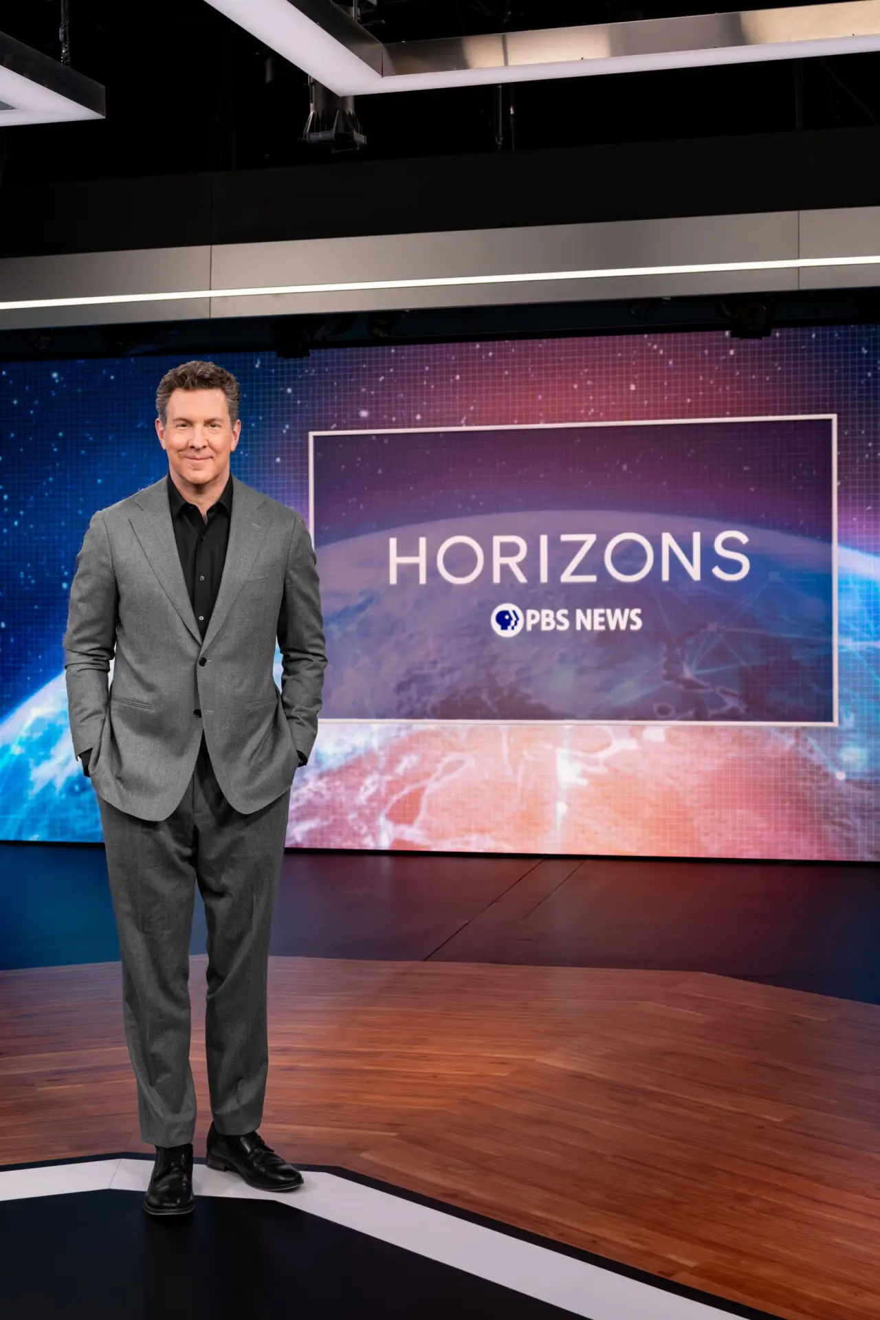 Постер к сериалу "Горизонты: Новости PBS"