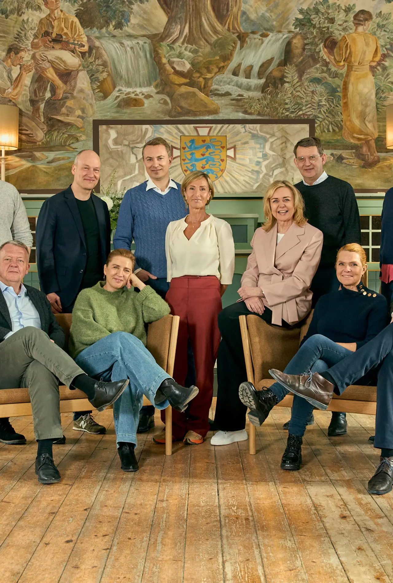 Постер к сериалу "Народная школа"