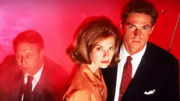 Задник к сериалу "Темные небеса" #1596006
