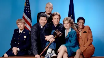 Задник к сериалу "Ночной суд" #1322503