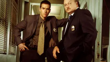 Задник к сериалу "Полиция Нью-Йорка" #1253133