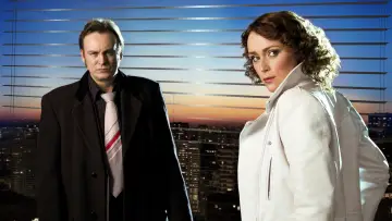 Задник к сериалу "Прах к праху" #1596589