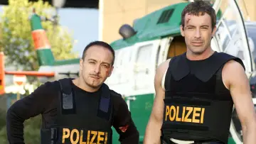 Задник к сериалу "Спецотряд «Кобра»" #1298609