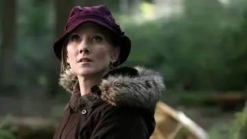Задник к сериалу "Люди в деревьях " #1660398