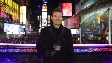 Задник к сериалу "Dick Clark