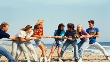 Задник к сериалу "Беверли-Хиллз 90210" #1278258