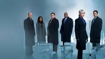 Задник к сериалу "Детектив Раш" #1275917
