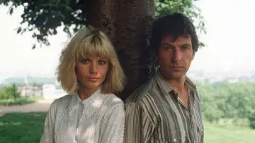 Задник к сериалу "Dempsey and Makepeace" #1446501