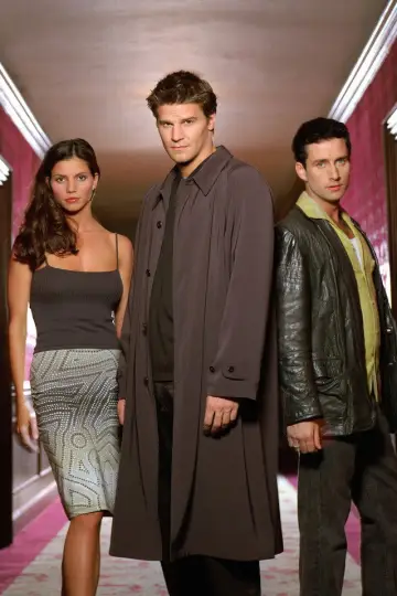 Постер к сериалу "Ангел" #1613578