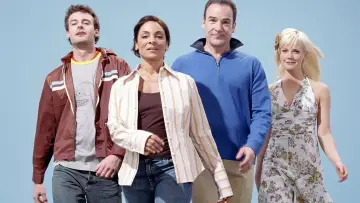 Задник к сериалу "Мёртвые, как я" #1393298