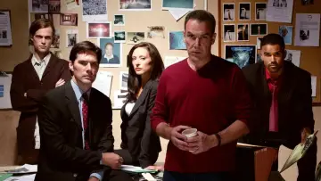 Задник к сериалу "Мыслить как преступник" #1234067