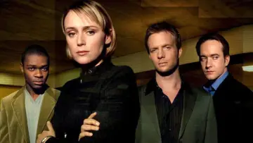 Задник к сериалу "Призраки " #1324740