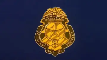 Задник к сериалу "C.O.P.S" #1836283