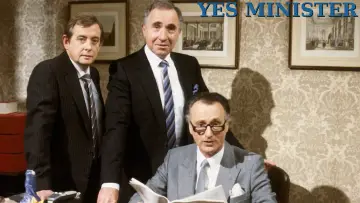 Задник к сериалу "Да, господин министр" #1599506