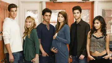 Задник к сериалу "Втайне от родителей" #1333858