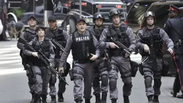 Задник к сериалу "Горячая точка" #1394426
