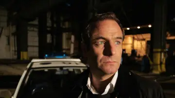 Задник к сериалу "Связь в крови" #1447219