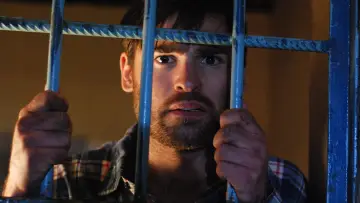 Задник к сериалу "Banged Up Abroad" #1445617