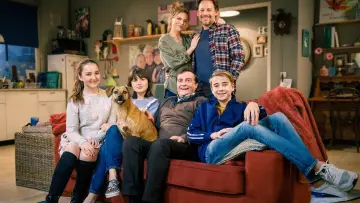 Задник к сериалу "Хорошие времена, плохие времена" #1241518