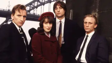 Задник к сериалу "Our Friends in the North" #1795122