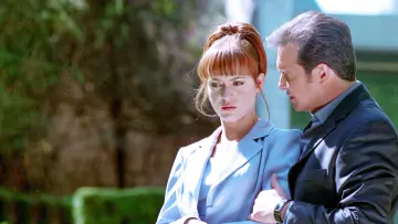 Задник к сериалу "Злоумышленница" #1596086