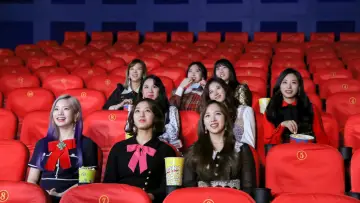 Задник к сериалу "TWICE TV" #1356367