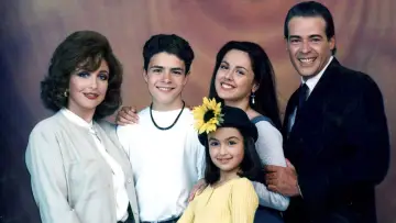 Задник к сериалу "Розовые шнурки" #1450579