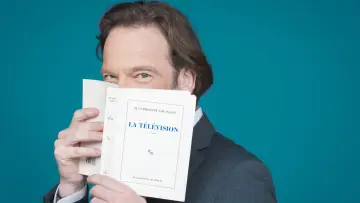 Задник к сериалу "La Grande Librairie" #1586022