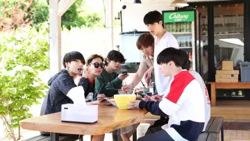 Задник к сериалу "BTS в лесу" #1455028