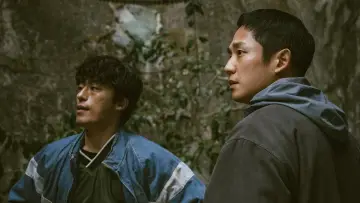 Задник к сериалу "Охотник за дезертирами" #1398514