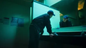 Задник к сериалу "Охотник за дезертирами" #1398552